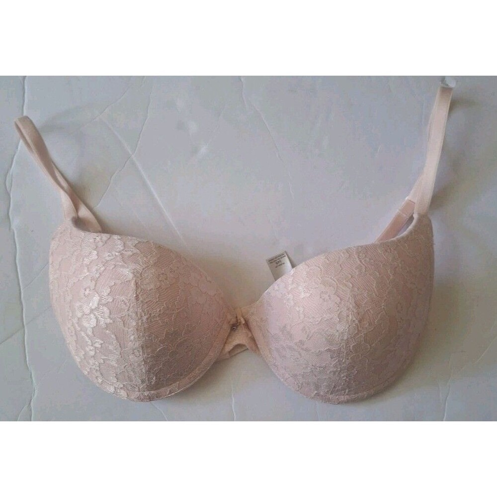 Victorias Secret Soft Pink Lace Push Up Bra 34B Romantic Sexy Y2K Fashion